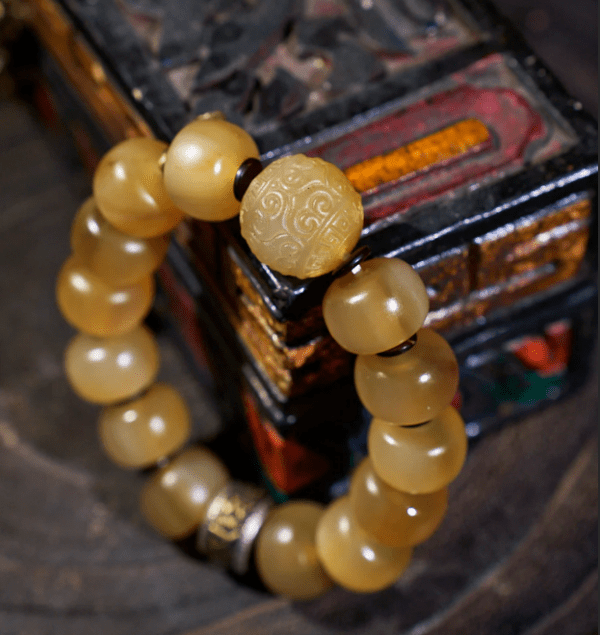 COURAGEOUS SPIRIT YAK HORN BRACELET BY KAILASH ENERGY